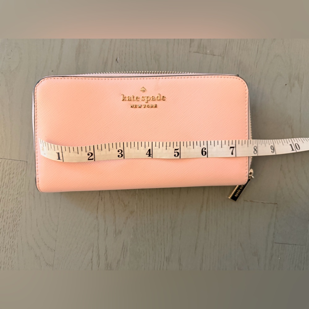 Kate Spade Light Pink Wallet